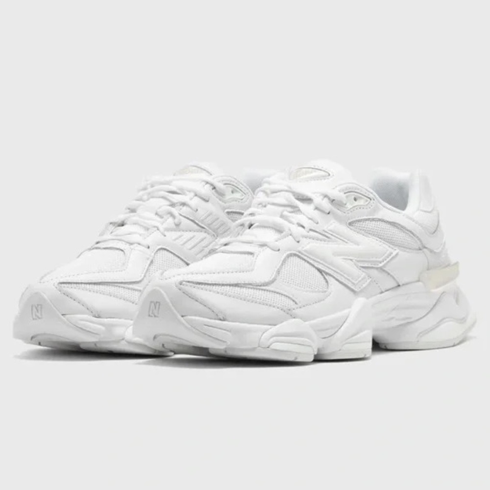 New Balance 9060 Triple White U9060NRJ UNISEX Sneaker Women's 8 - NIB